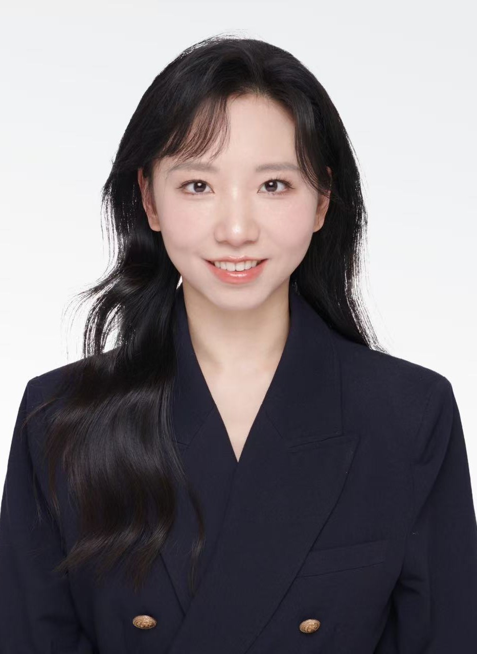 贾瑞瑾证件照.jpg